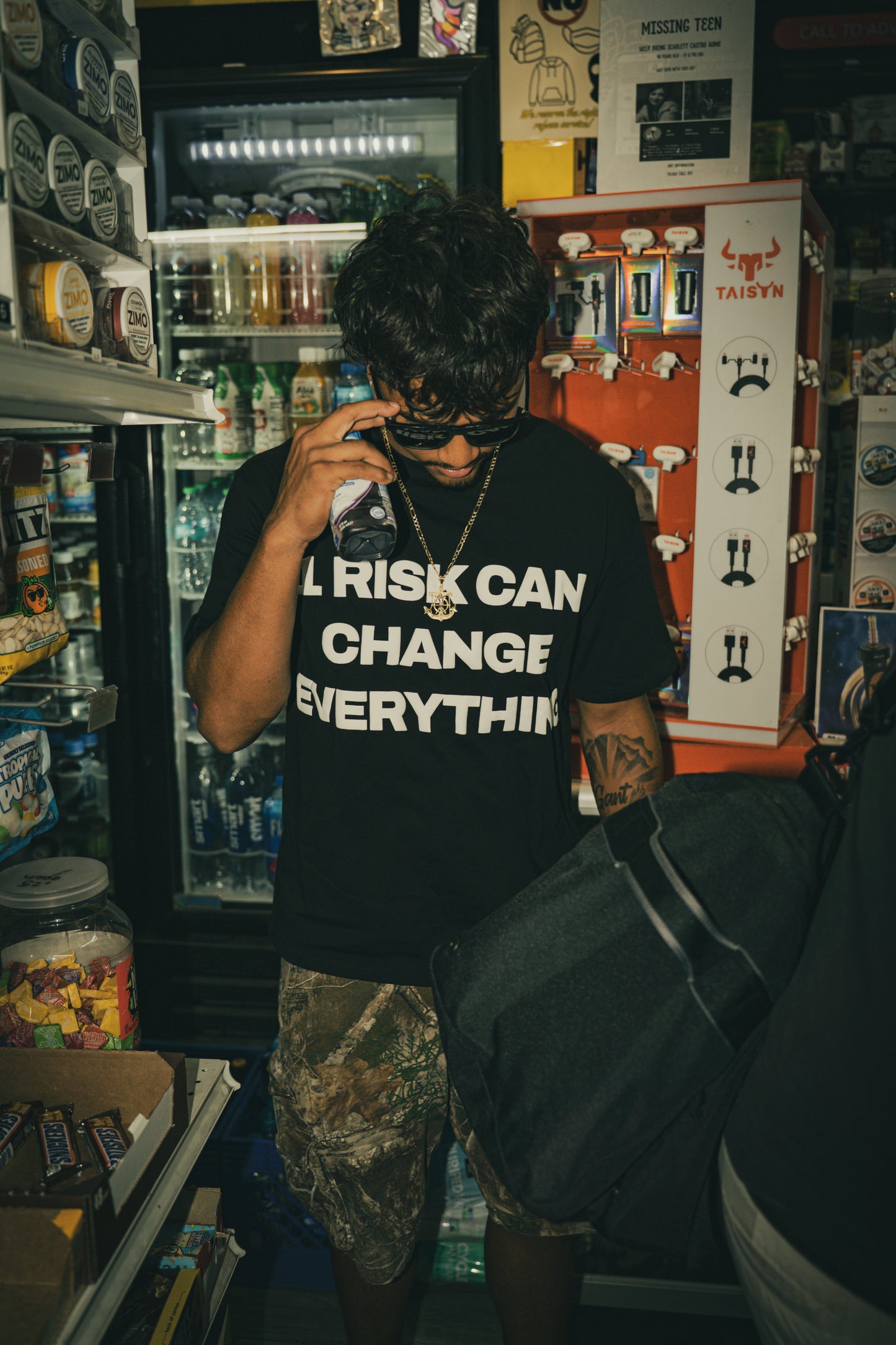“1 RISK TEE” BLACK